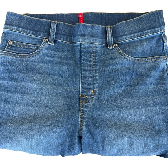 SPANXshape™ Original EveryWear Flare Jeans. Great condition. Size M - Picture 6 of 7